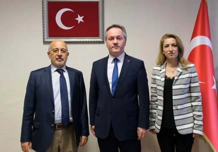 Tarım Bakanlığı Eğitim ve Yayın Daire Başkanı Dr. Bülent Kahraman ÇOLAKOĞLU Fakültemizi ziyaret etti